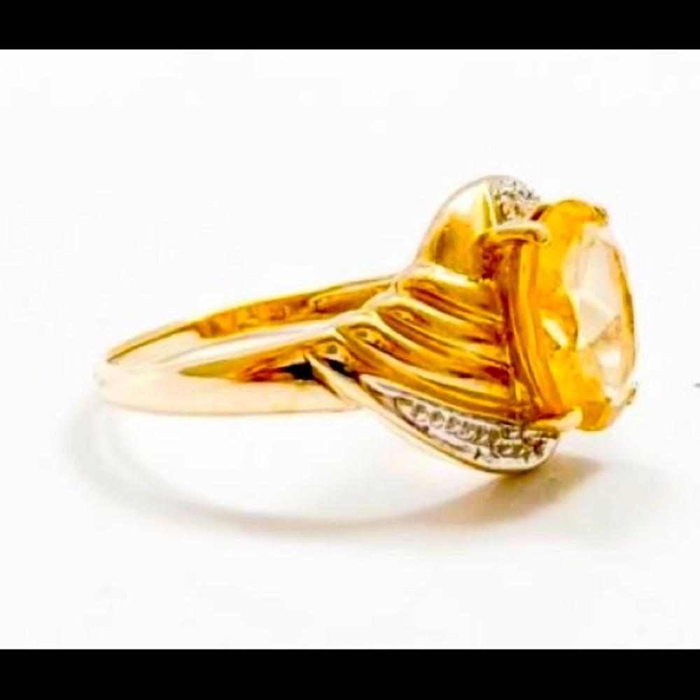 Citrine & Diamond ring